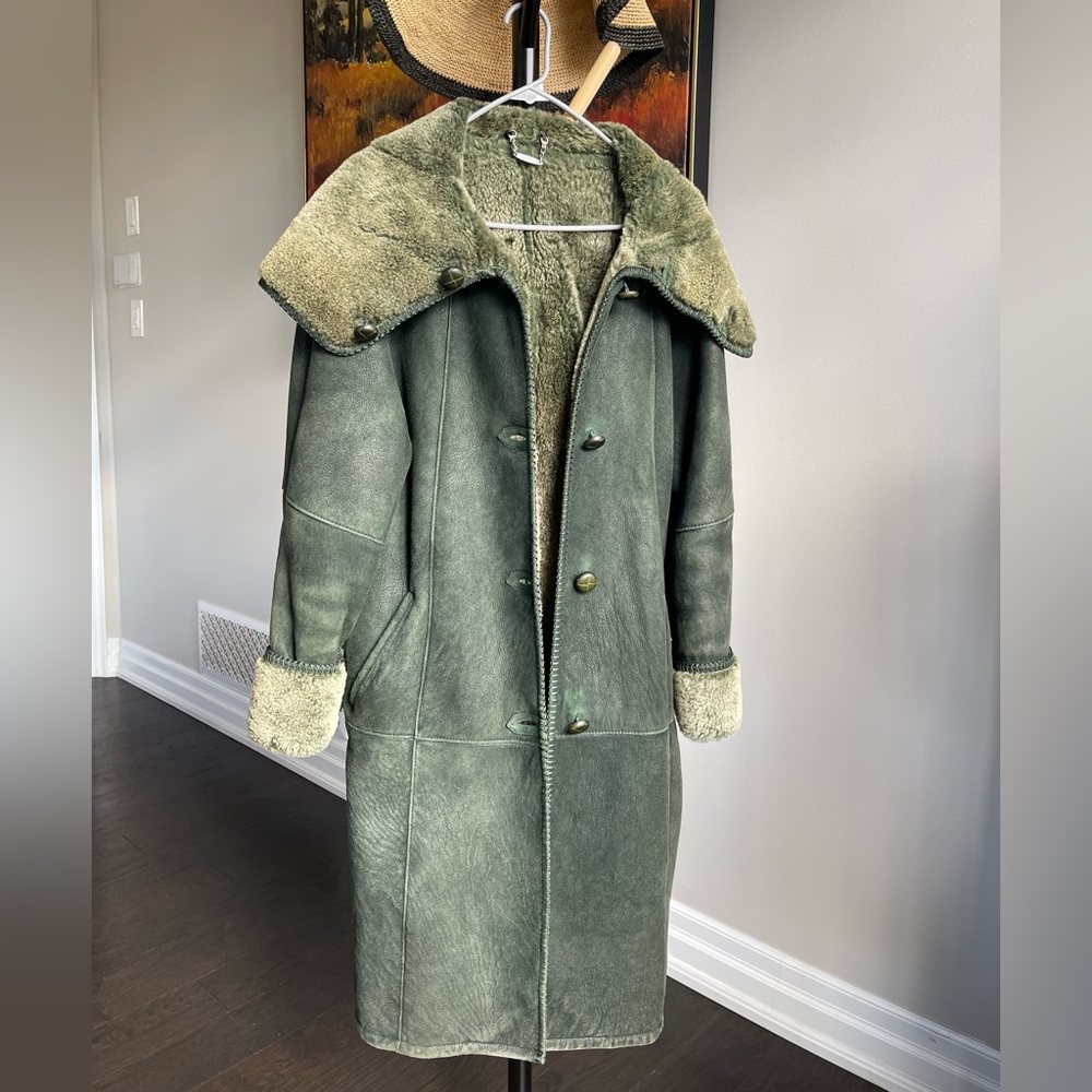 HARTMAN Shearling Coat | Vintage Green Sheepskin Suede Fur Jacket - Picture 10 of 17